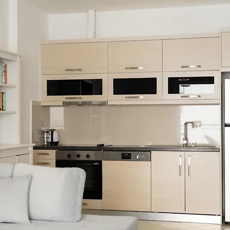 דירה First Line Sea סרנדה